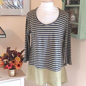 Cut-loose Striped Top
